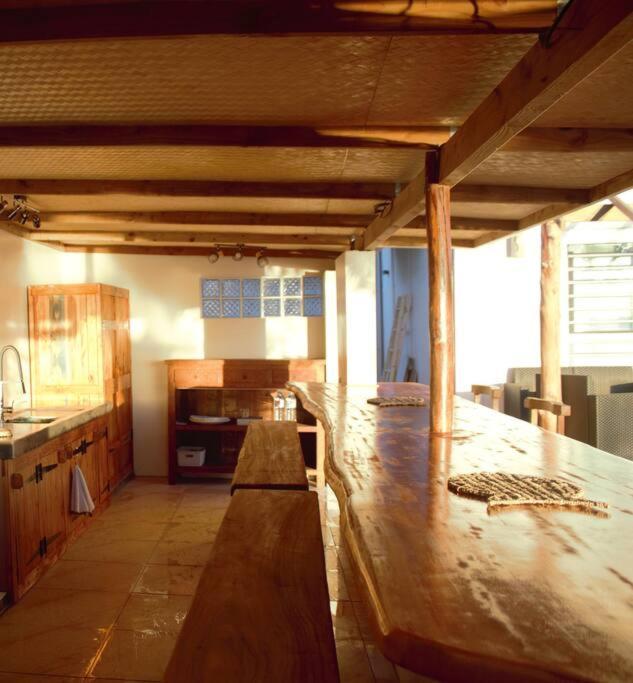 Bungalow Tiarii, Avec Acces Direct A Une Plage Privee Tevaitoa Bagian luar foto